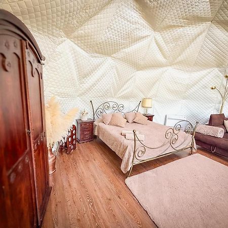 Glamping Pod Orlem Hotell Cedynia Eksteriør bilde