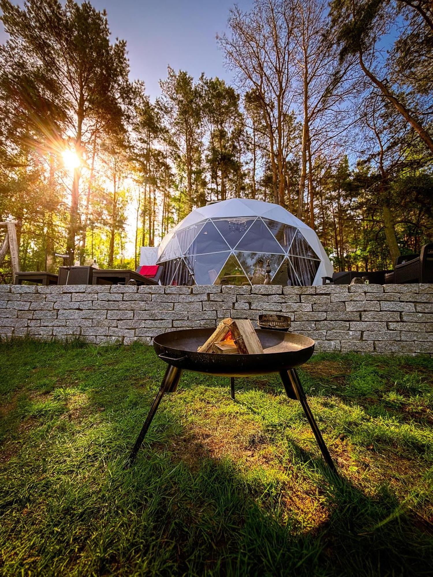Glamping Pod Orlem Hotell Cedynia Eksteriør bilde