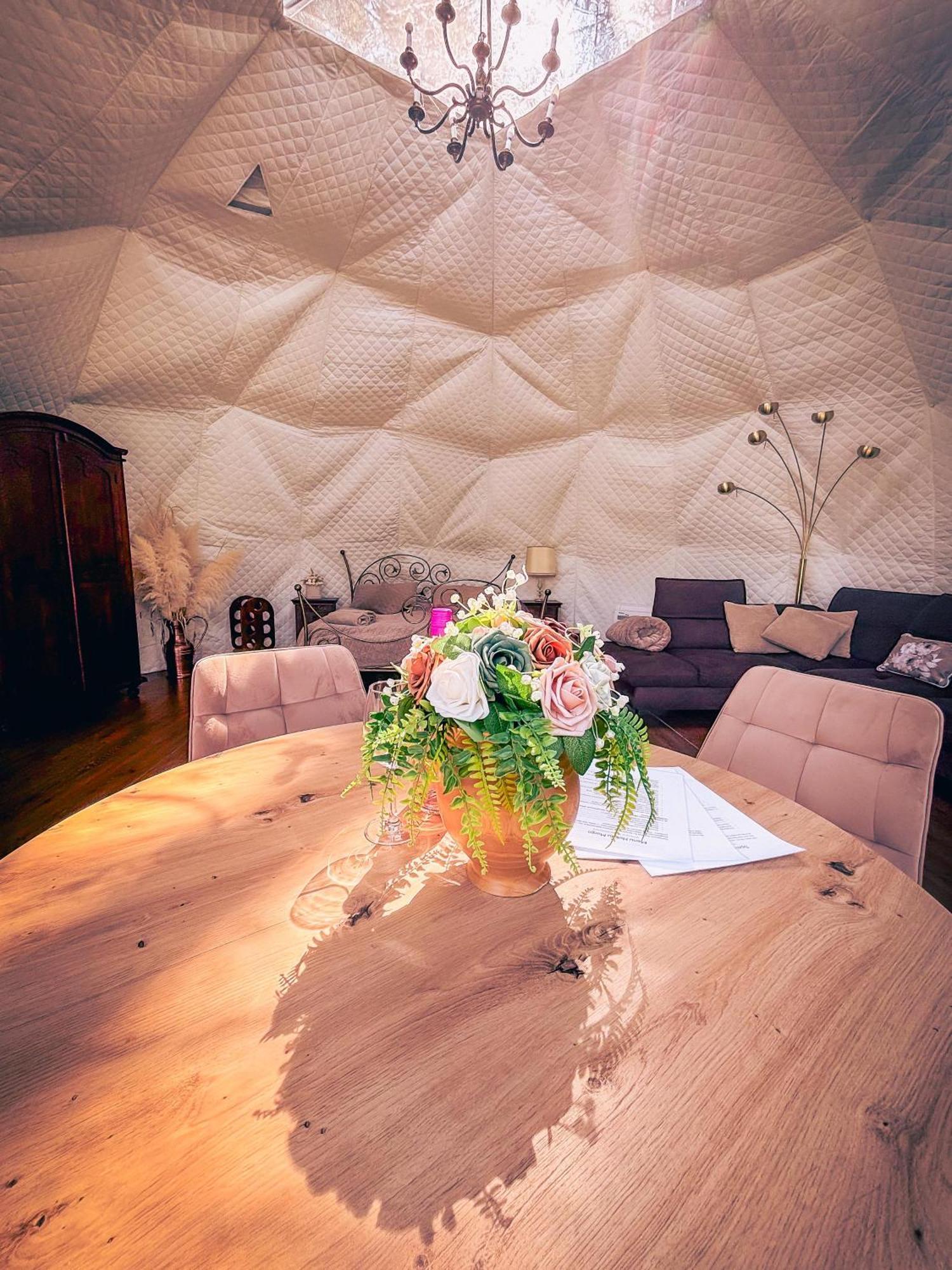 Glamping Pod Orlem Hotell Cedynia Eksteriør bilde